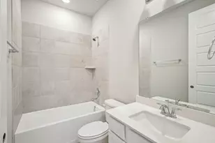 124 Bay Bridge Ct, Montgomery, TX 77316 - Photo 16