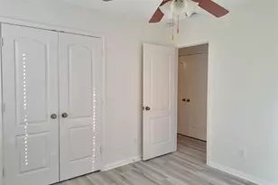 13134 Stratford Skies Ln, Houston, TX 77072 - Photo 16