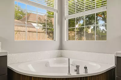 1211 Lamplight Trail Drive, Katy, TX 77450 - Photo 28