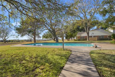 1651 Weiss Lane, Brenham, TX 77833 - Photo 24