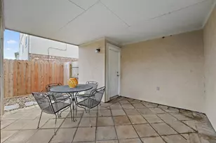 7818 Stoneyway Dr, Houston, TX 77040 - Photo 10