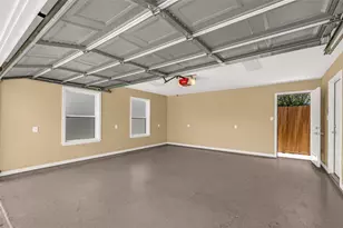 5611 Palm Cir, Galveston, TX 77551 - Photo 38