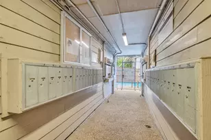 606 Marshall St, Houston, TX 77006 - Photo 30