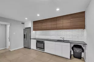 606 Marshall St, Houston, TX 77006 - Photo 16