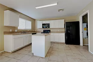 503 Pine Cluster Ct, Conroe, TX 77301 - Photo 2