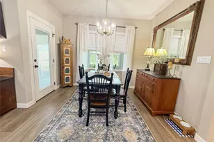 429 Twin Lakes Blvd W, West Columbia, TX 77486 - Photo 14