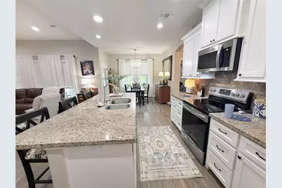 429 Twin Lakes Boulevard W, West Columbia, TX 77486 - Photo 14