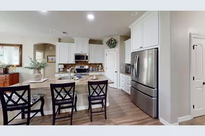429 Twin Lakes Boulevard W, West Columbia, TX 77486 - Photo 16