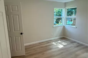 8806 Ilona Ln, Houston, TX 77025 - Photo 14