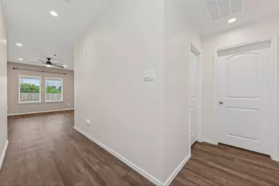 11933 Summer Oak Trail, Willis, TX 77318 - Photo 4