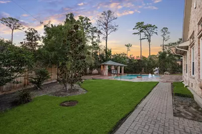223 Heritage Oaks Lane, Houston, TX 77024 - Photo 36