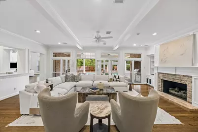 223 Heritage Oaks Lane, Houston, TX 77024 - Photo 8