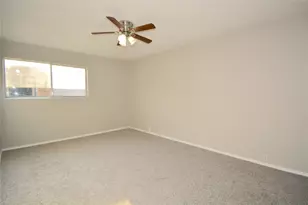 2121 Fountain View Dr, Houston, TX 77057 - Photo 4