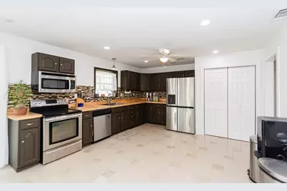 6811 Cemetary Road, Manvel, TX 77578 - Photo 2