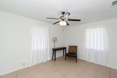 6811 Cemetary Road, Manvel, TX 77578 - Photo 8