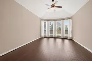 35 Woodmoor Pl, Magnolia, TX 77354 - Photo 28