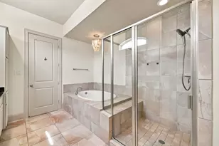 931 W 23rd St, Houston, TX 77008 - Photo 12