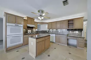 1930 Brimberry St, Houston, TX 77018 - Photo 6