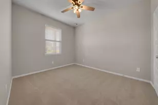 411 Walnut Branch Dr, Baytown, TX 77523 - Photo 12