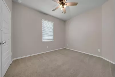 411 Walnut Branch Drive, Baytown, TX 77523 - Photo 14