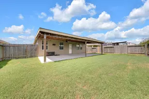 411 Walnut Branch Dr, Baytown, TX 77523 - Photo 20