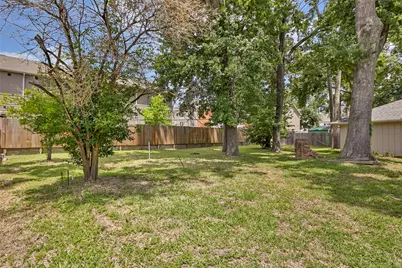 1158 Cottage Oak Lane, Houston, TX 77091 - Photo 2