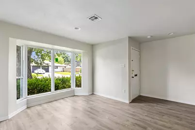1158 Cottage Oak Lane, Houston, TX 77091 - Photo 18