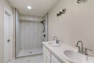 1158 Cottage Oak Lane, Houston, TX 77091 - Photo 12