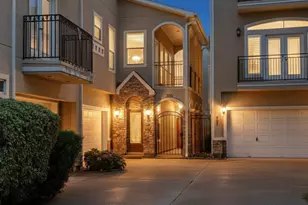 305 Reinerman St, Houston, TX 77007 - Photo 1