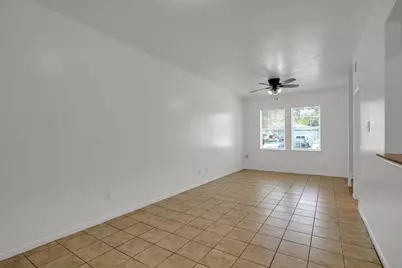 6933 Liverpool Street, Houston, TX 77021 - Photo 6