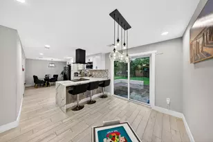 6215 Great Oaks Dr, Houston, TX 77050 - Photo 10