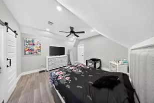 6215 Great Oaks Dr, Houston, TX 77050 - Photo 26