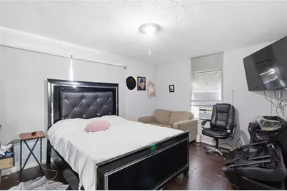 6038 Belmark Street, Houston, TX 77033 - Photo 8