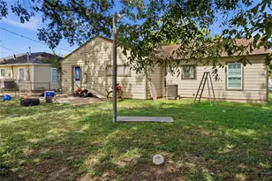 6038 Belmark St, Houston, TX 77033 - Photo 14