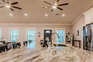 837 Wightman St, Matagorda, TX 77457 - Photo 14