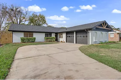 2310 Woodwind Way, League City, TX 77573 - Photo 2