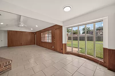 8807 Langdon Lane, Houston, TX 77036 - Photo 16