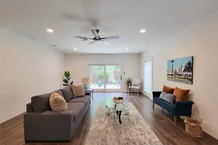 5111 Linden St, Bellaire, TX 77401 - Photo 16