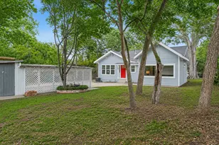 603 Crockett St, Brenham, TX 77833 - Photo 44