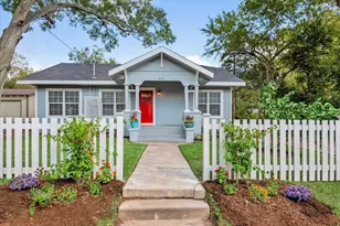 603 Crockett St, Brenham, TX 77833 - Photo 2