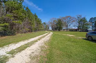 230 Knighton Ln, Livingston, TX 77351 - Photo 8