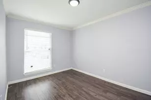 13306 Innshire Ln, Houston, TX 77045 - Photo 16