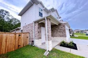 14918 Cypress Holw Dr, New Caney, TX 77357 - Photo 2