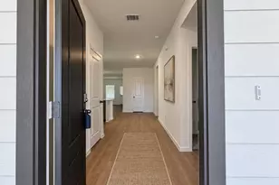 1303 Angelfish Dr, Iowa Colony, TX 77583 - Photo 2