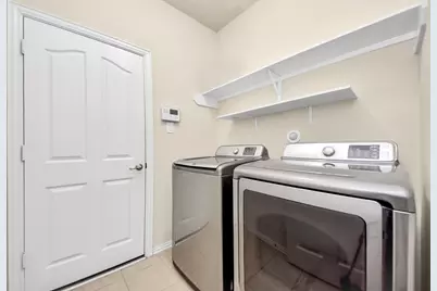 6611 Hawkins Hill Lane, Dickinson, TX 77539 - Photo 30