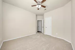 6611 Hawkins Hill Ln, Dickinson, TX 77539 - Photo 34