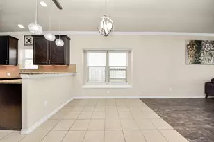6611 Hawkins Hill Ln, Dickinson, TX 77539 - Photo 16