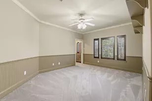 30 N Palmiera Cir, The Woodlands, TX 77382 - Photo 28