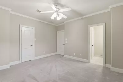 30 N Palmiera Cir, The Woodlands, TX 77382 - Photo 36
