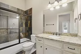 30 N Palmiera Cir, The Woodlands, TX 77382 - Photo 42